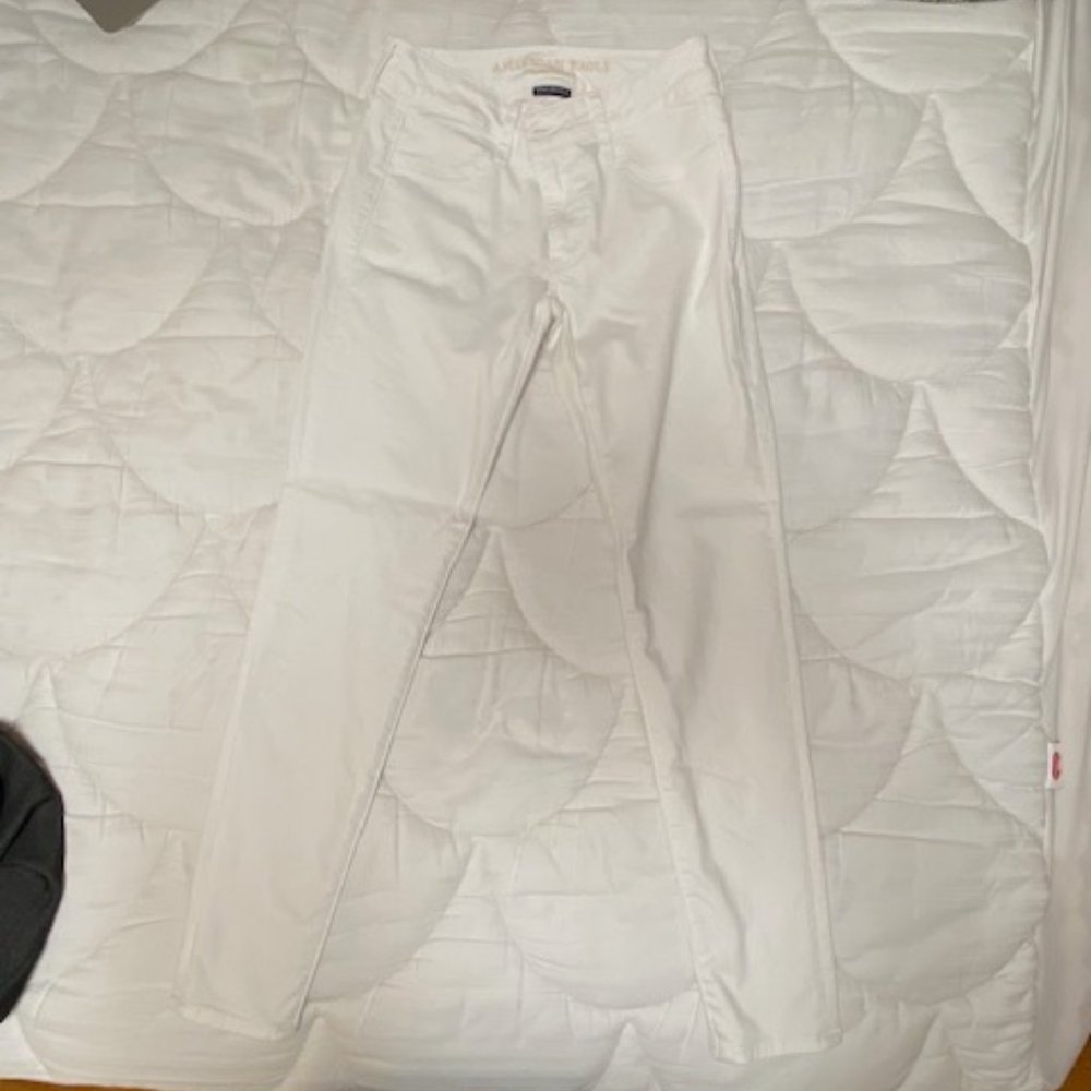 American Eagle DENIM X JEGGING, White - Size 0 Short